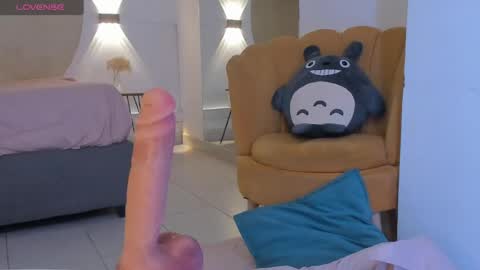 Tokyo  online show from April 30, 3:13 am