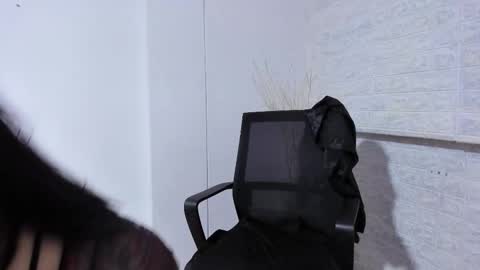 Tokyo online show from November 27, 11:01 am