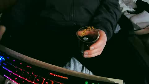 tolon408472 online show from February 18, 3:32 pm