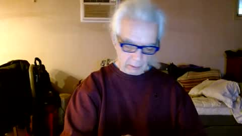 Snapshot of tom112292014 chatting on December 4, 12:36 pm tom112292014 online show from December 4, 12:36 pm