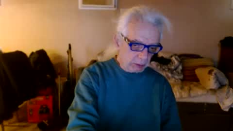 Snapshot of tom112292014 chatting on March 6, 6:26 pm tom112292014 online show from March 6, 6:26 pm