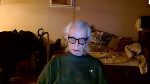 tom112292014 online show from March 3, 6:58 pm