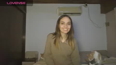 Snapshot of tom316972 chatting on June 14, 6:37 am Flor online show from June 14, 6:37 am