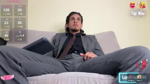 Snapshot of tom_blunt96 chatting on March 10, 10:15 am TOM online show from March 10, 10:15 am