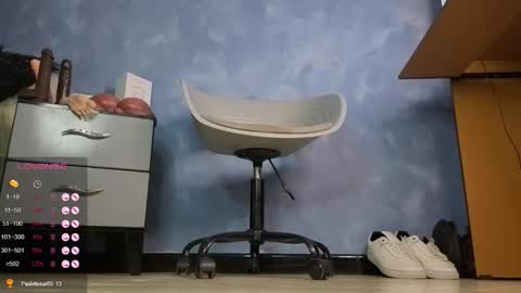 Tom online show from February 11, 12:54 pm