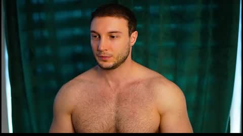 Snapshot of tom_fordd chatting on May 2, 7:57 am Tom online show from May 2, 7:57 am