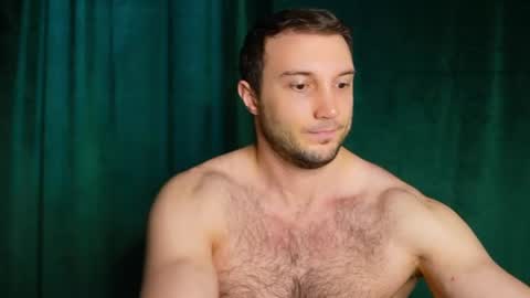 Snapshot of tom_fordd chatting on July 13, 6:16 am Tom online show from July 13, 6:16 am