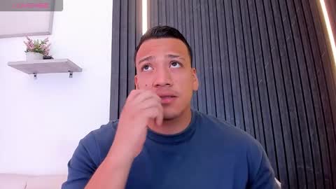 Tom muscle1 online show from November 16, 12:22 pm