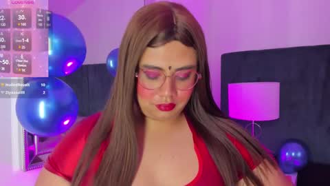 Snapshot of tom_silver_ chatting on December 22, 1:23 am Tom Silver online show from December 22, 1:23 am