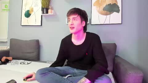 Snapshot of tom_vidal chatting on January 24, 10:11 am Tom Vidal online show from January 24, 10:11 am