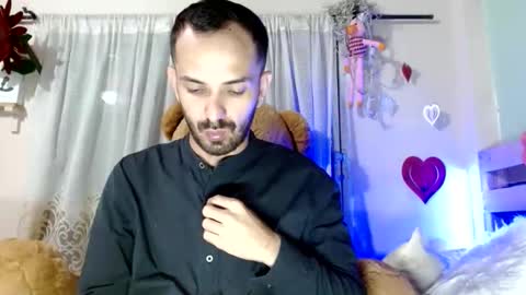 tomas gerauld. make me happy with 10000 tokens online show from March 26, 2:39 am