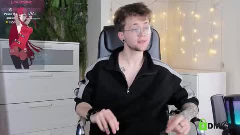 tomas_norton online show from March 6, 3:30 pm