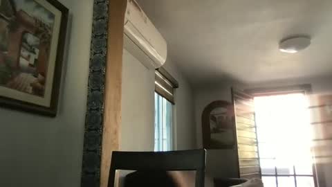 Hola online show from December 31, 5:07 pm