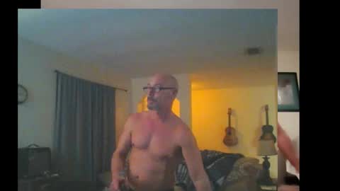 sirmuggsalot online show from December 3, 1:13 am