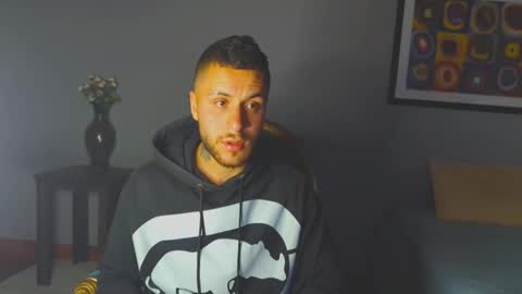 tomDavisXl online show from February 20, 2:52 am