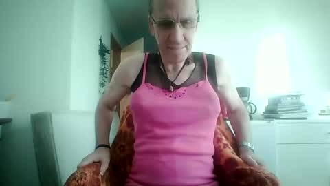 tomislav321 online show from April 8, 4:29 pm