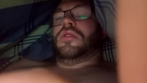 tomlaw1991 online show from December 23, 6:33 am