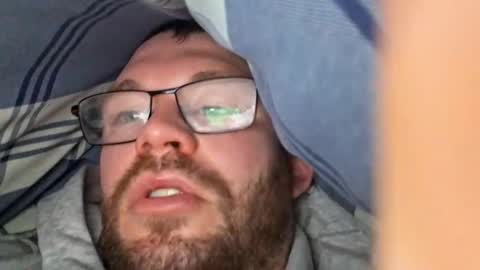 tomlaw1991 online show from February 22, 7:08 am