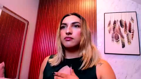   online show from February 25, 5:33 pm