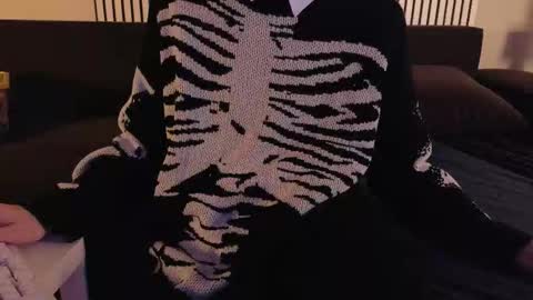 Tommie online show from November 11, 12:05 pm