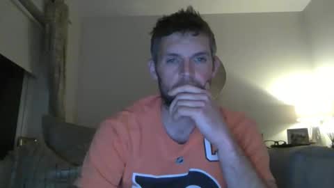 Snapshot of tommietommie123 chatting on April 19, 2:11 am tommietommie123 online show from April 19, 2:11 am