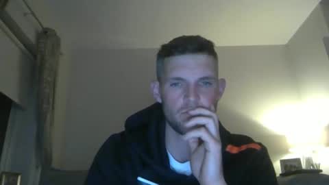 Snapshot of tommietommie123 chatting on May 2, 9:42 pm tommietommie123 online show from May 2, 9:42 pm