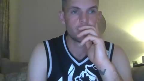 Snapshot of tommietommie123 chatting on May 26, 9:44 pm tommietommie123 online show from May 26, 9:44 pm