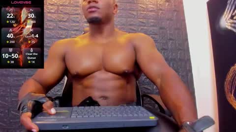 Tom Mike online show from February 27, 2:11 am