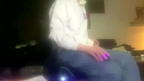 Snapshot of tommit84 chatting on March 2, 11:53 pm tommit84 online show from March 2, 11:53 pm