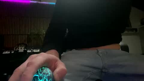 Snapshot of tommit84 chatting on March 10, 4:17 am tommit84 online show from March 10, 4:17 am