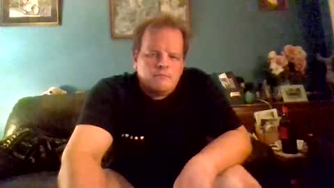 Snapshot of tommp1990 chatting on June 15, 10:45 pm TommyP90 online show from June 15, 10:45 pm