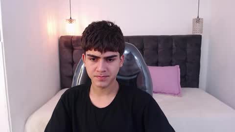 Tommy  online show from January 10, 2:02 pm