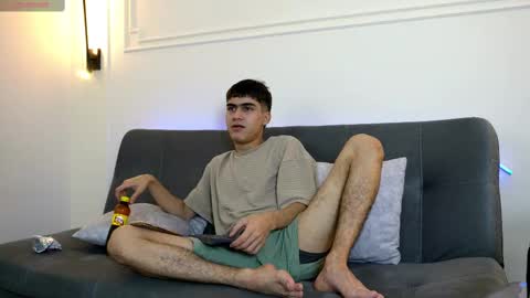 Tommy  online show from February 15, 7:16 am