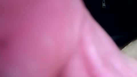 Snapshot of tommy94258505801 chatting on October 20, 10:49 am tommy94258505801 online show from October 20, 10:49 am