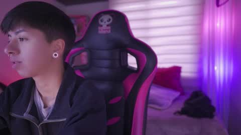 Blue  online show from March 9, 12:09 pm