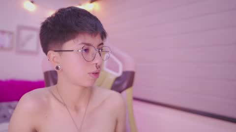 Blue  online show from April 11, 2:05 am