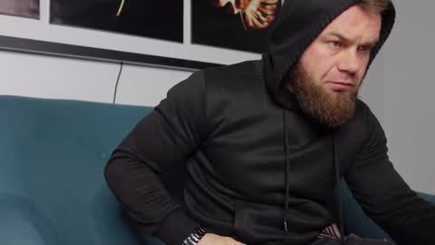 Snapshot of tommy_burnzzz chatting on March 7, 2:46 am tommy burnzzz online show from March 7, 2:46 am