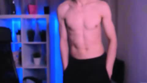 Tommy online show from December 17, 3:29 pm