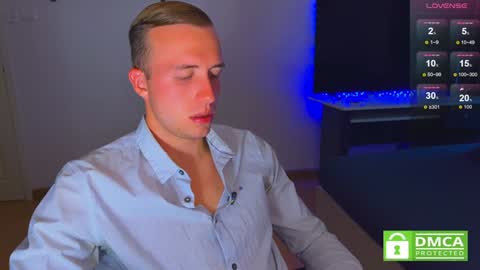 Snapshot of tommy_cumfinger chatting on December 3, 7:10 am Tommy online show from December 3, 7:10 am