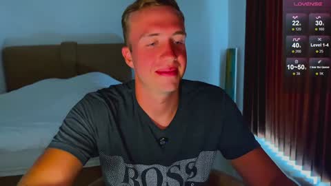 Snapshot of tommy_cumfinger chatting on January 28, 3:57 am Tommy online show from January 28, 3:57 am