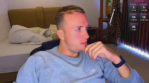Snapshot of tommy_cumfinger chatting on June 26, 12:37 am Tommy online show from June 26, 12:37 am