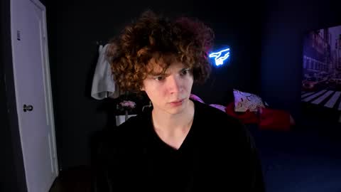 Tommy online show from December 5, 2:25 pm