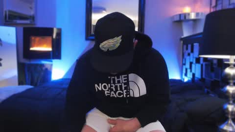 Snapshot of tommy_knuckles chatting on February 20, 8:28 am Tommy online show from February 20, 8:28 am