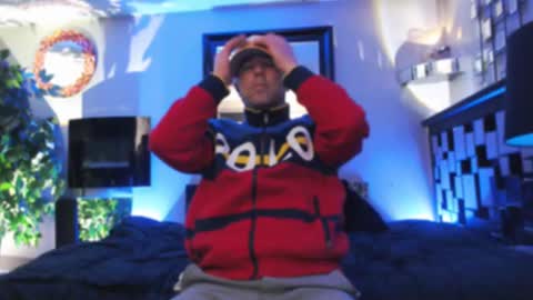 Snapshot of tommy_knuckles chatting on February 28, 3:26 pm Tommy online show from February 28, 3:26 pm