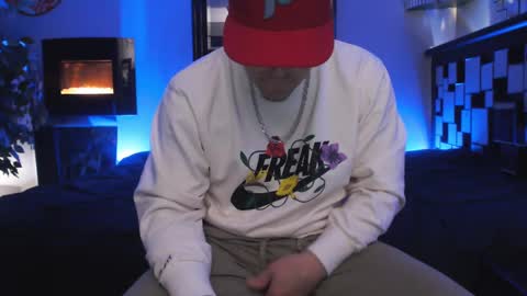 Snapshot of tommy_knuckles chatting on March 8, 10:56 pm Tommy online show from March 8, 10:56 pm