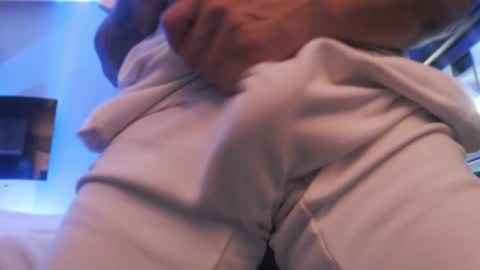 Snapshot of tommy_knuckles chatting on October 12, 6:12 am Tommy online show from October 12, 6:12 am