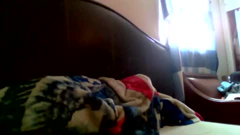 Snapshot of tommy_mackz chatting on February 24, 7:01 pm tommy mackz online show from February 24, 7:01 pm