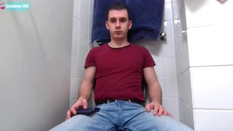 Snapshot of tommy_rafs chatting on March 22, 2:20 pm Thomas online show from March 22, 2:20 pm