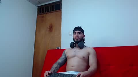 Steven online show from January 22, 6:10 am