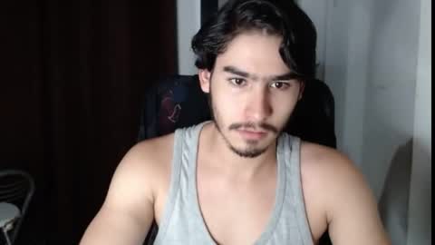 tommycutee21 online show from June 4, 9:59 am